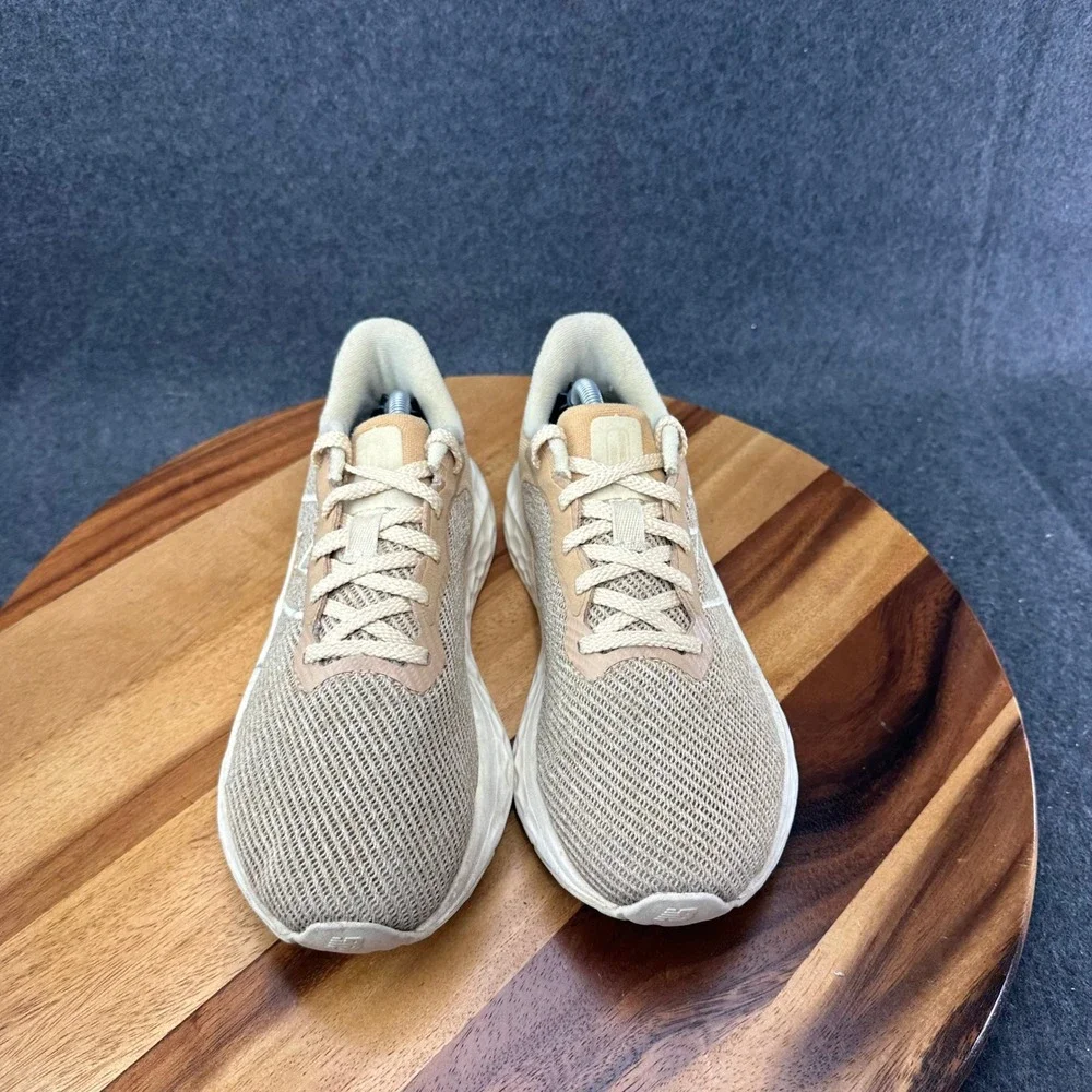 New Balance Fresh Foam Arishi V4 Shoes Womens 8 Beige Running Sneakers WARISAD4